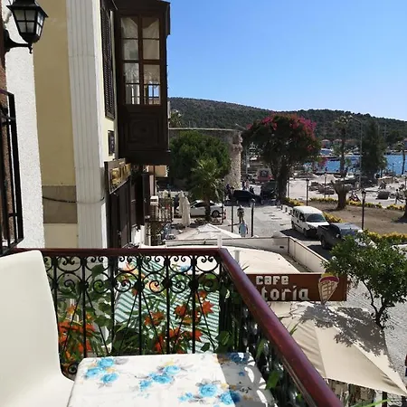 Marinda * Çeşme